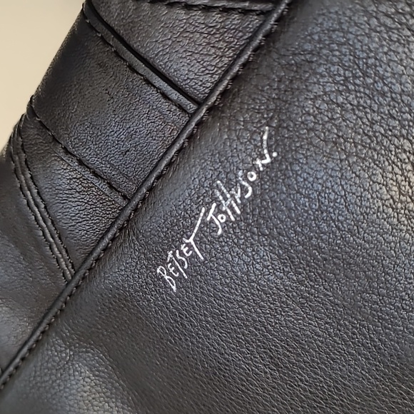 Betsey Johnson Leather Clutch ❤️ - Picture 8 of 8